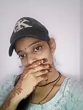 Snapshot of Sexey-Komal chatting on October 13, 2025, 4:12 am Sexey-Komal online show from October 13, 2025, 4:12 am