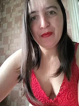 Snapshot of EvelinCutex chatting on November 28, 2025, 6:27 am EvelinCutex online show from November 28, 2025, 6:27 am