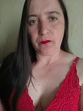 Snapshot of EvelinCutex chatting on May 12, 2026, 11:40 am EvelinCutex online show from May 12, 2026, 11:40 am