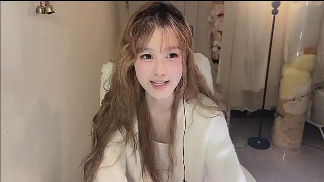 FuFu-puff online show from October 27, 2025, 12:09 pm