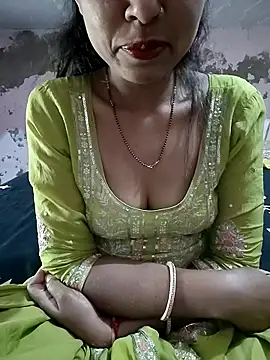 Snapshot of Paakhi-Singh chatting on March 24, 2026, 7:13 am Paakhi-Singh online show from March 24, 2026, 7:13 am