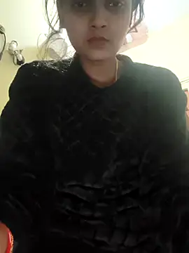 RAYI Queen 2 online show from October 30, 2025, 8:05 am