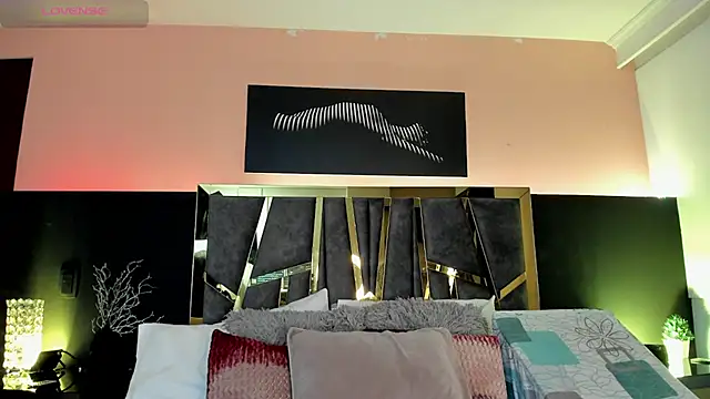 ScarletTorres online show from January 7, 2026, 5:26 pm