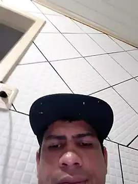 Snapshot of paulinhogostosinho chatting on October 5, 2025, 3:27 am paulinhogostosinho online show from October 5, 2025, 3:27 am