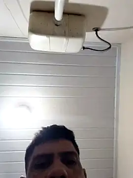 paulinhogostosinho online show from March 3, 2026, 4:07 am