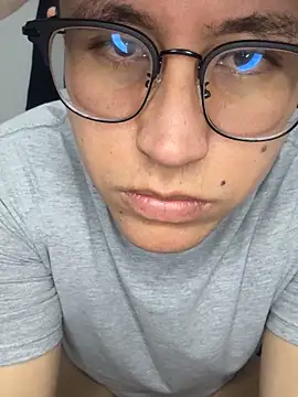 Kurtxxx22 online show from November 20, 2025, 4:45 am