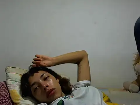 MeganAndMaxxh online show from October 19, 2025, 4:57 am