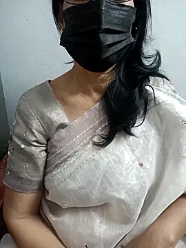 ammala honey online show from October 4, 2025, 3:54 pm