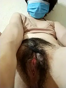 xixi2025-16 online show from September 13, 2025, 5:13 pm