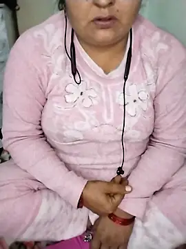 Sexey-Rani online show from December 5, 2025, 8:34 am