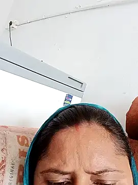 Sexey-Rani online show from March 7, 2026, 10:01 am