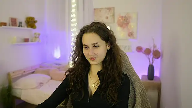 Annita Grey online show from November 13, 2025, 8:08 pm