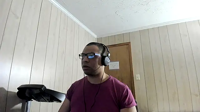 NaturalBeautyQueen online show from July 4, 2026, 2:34 pm