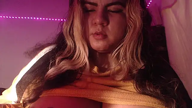 DotexxBig Keitt online show from January 15, 2026, 4:17 am