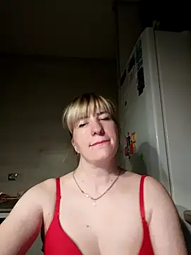 babyjessi online show from November 6, 2025, 9:48 pm