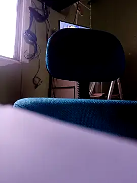 Snapshot of cherlebrow chatting on February 7, 2026, 4:43 pm cherlebrow online show from February 7, 2026, 4:43 pm