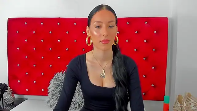 Snapshot of PleasureJasmine chatting on October 7, 2025, 7:49 am PleasureJasmine online show from October 7, 2025, 7:49 am