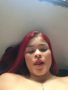 Snapshot of NahomiRichards_ chatting on November 18, 2025, 7:18 pm NahomiRichards online show from November 18, 2025, 7:18 pm