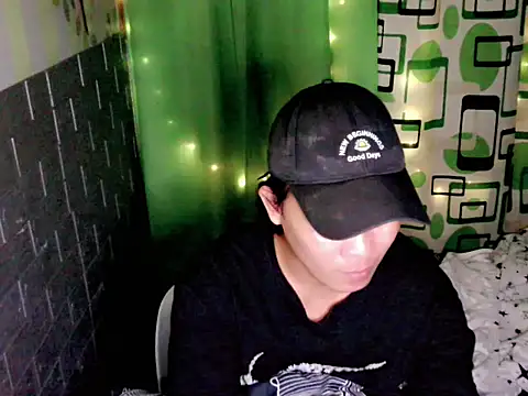 urdreamgirljacky online show from December 16, 2025, 9:14 am