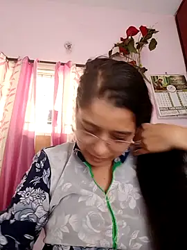 Snapshot of thanusi_2 chatting on October 20, 2025, 7:20 am thanusi 2 online show from October 20, 2025, 7:20 am