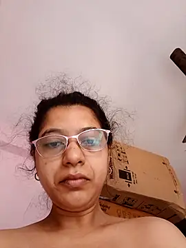 Snapshot of thanusi_2 chatting on October 26, 2025, 2:28 am thanusi 2 online show from October 26, 2025, 2:28 am