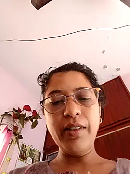 Snapshot of thanusi_2 chatting on October 30, 2025, 7:32 am thanusi 2 online show from October 30, 2025, 7:32 am
