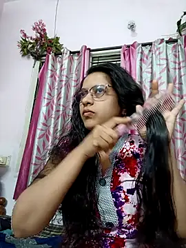 Snapshot of thanusi_2 chatting on November 9, 2025, 12:47 pm thanusi 2 online show from November 9, 2025, 12:47 pm