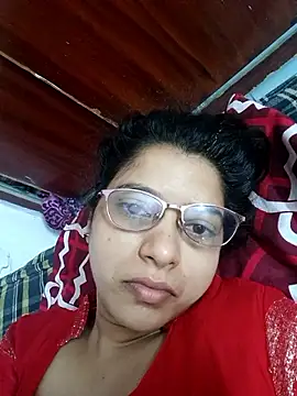 Snapshot of thanusi_2 chatting on November 25, 2025, 12:43 am thanusi 2 online show from November 25, 2025, 12:43 am