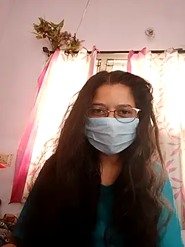 Snapshot of thanusi_2 chatting on February 24, 2026, 4:43 am thanusi 2 online show from February 24, 2026, 4:43 am