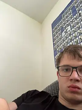 Snapshot of Levin_geil chatting on June 9, 2026, 2:39 pm Levin geil online show from June 9, 2026, 2:39 pm