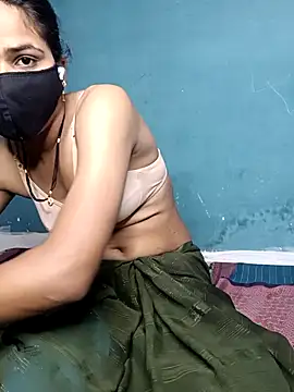 Naughty-Mayaa online show from October 28, 2025, 5:22 am