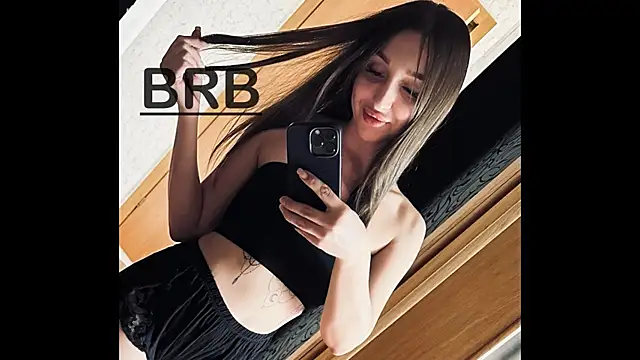 sheillawood online show from November 18, 2025, 12:05 am