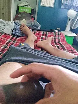 hotbull30 online show from July 2, 2026, 3:45 am