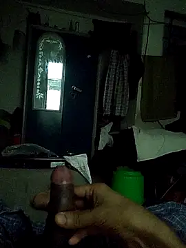 hotbull30 online show from August 6, 2026, 7:27 pm