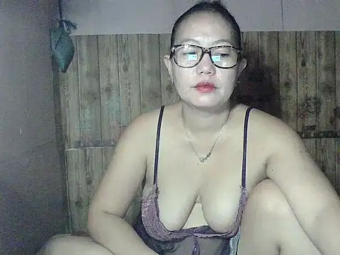 Pinay BigTits69 online show from October 27, 2025, 5:55 am