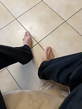 Manu97k online show from October 23, 2025, 12:04 pm