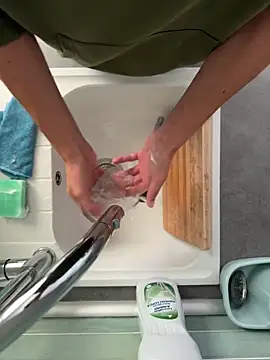 Manu97k online show from March 15, 2026, 12:22 pm