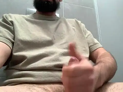 gregorysexyguy online show from March 25, 2026, 11:27 am