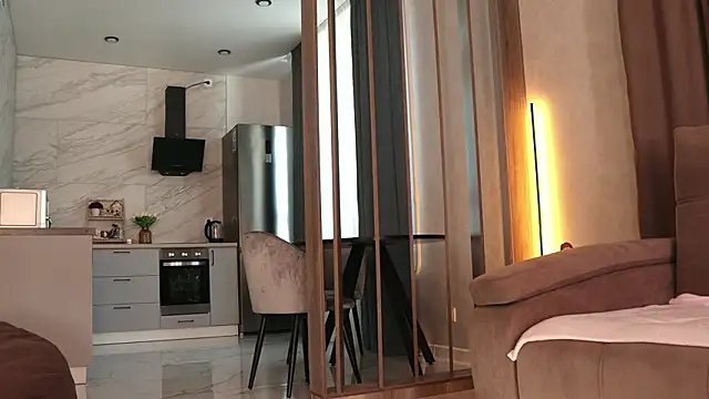 Nana Wilson online show from March 16, 2026, 6:50 am