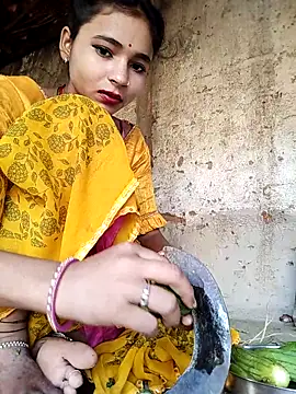 Snapshot of Deepika_joshi chatting on October 6, 2025, 11:29 am Deepika joshi online show from October 6, 2025, 11:29 am