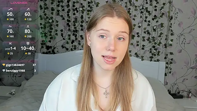  influensii  online show from November 13, 2025, 4:55 am