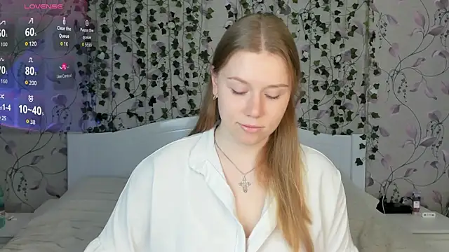  influensii  online show from November 24, 2025, 4:56 am