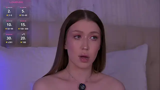 VelvetHell online show from January 15, 2026, 9:47 am