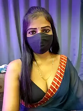 Misss-julli online show from February 3, 2026, 9:14 am