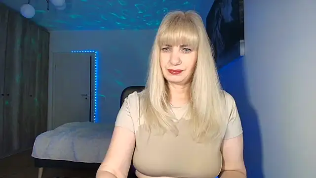 Snapshot of Maria_Anna_mm chatting on May 15, 2026, 7:10 pm Maria Anna mm online show from May 15, 2026, 7:10 pm