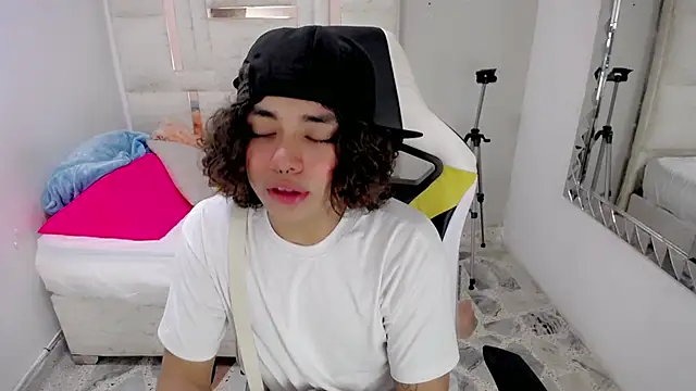 Stein  online show from November 22, 2025, 8:41 pm