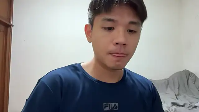 Foxfoxfox4 online show from April 13, 2026, 2:55 pm