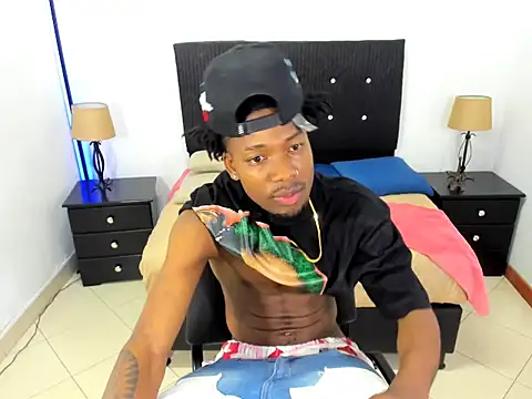 maikol monstercock online show from October 3, 2025, 4:20 am