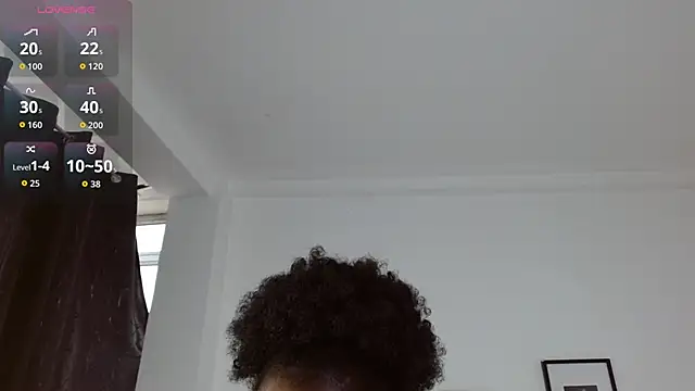 Lele F w online show from November 18, 2025, 7:29 pm