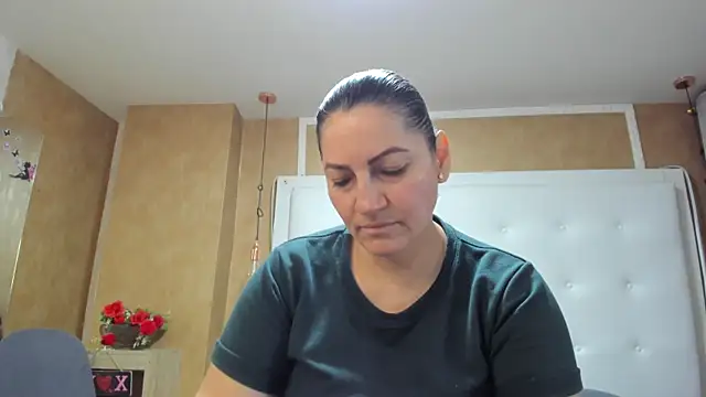 Heidy milf online show from July 3, 2026, 8:04 pm